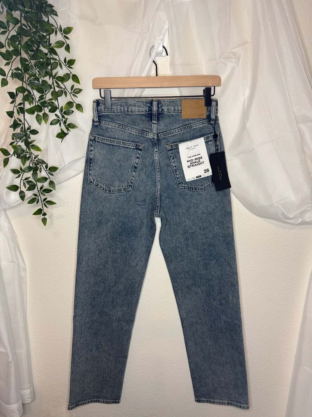 NEW Rag & Bone Harlow Mid-Rise Ankle Straight Jeans in Amity, Size 26 - Picture 4 of 8